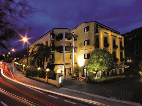 Hotel Santoni Hotel in Nago–Torbole