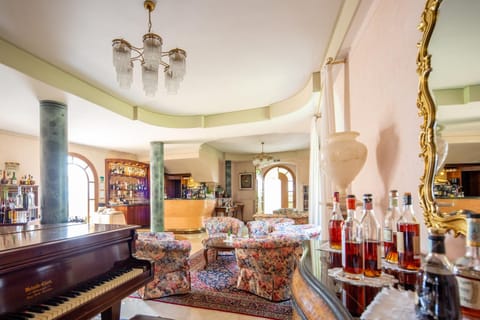 Hotel Villa Del Sogno Hotel in Lake Garda