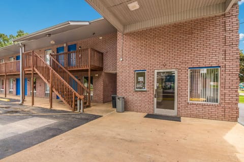 Rodeway Inn Bolivar Hotel in Tennessee