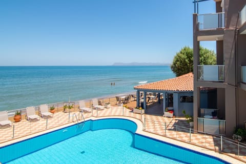 GIrogiali Hotel in Crete