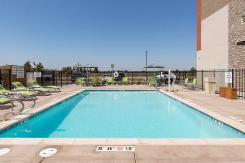 Holiday Inn Express Visalia - Sequoia Gateway Area By IHG Hotel in Visalia
