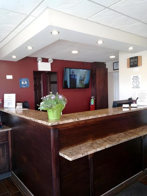 Regal Inn Chicago O'Hare - Franklin Park Motel in Northlake