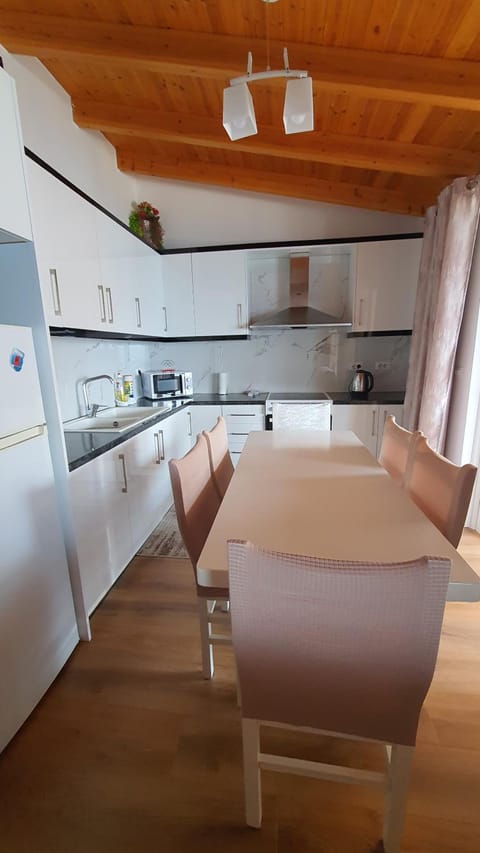 Vila Alvin Hotel in Sarandë