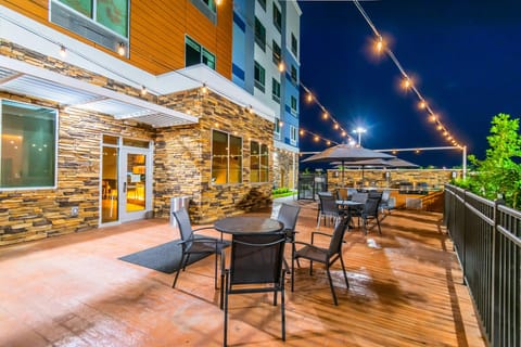 Fairfield by Marriott Inn & Suites Houston League City Hotel in League City