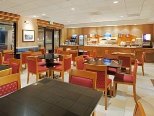 Holiday Inn Express Hotel & Suites Santa Cruz By IHG Hotel in Santa Cruz