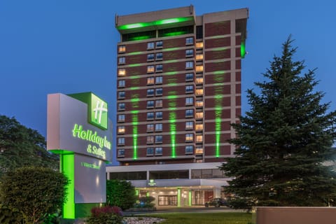 Holiday Inn Hotel And Suites Pittsfield-Berkshires By IHG Hotel in Pittsfield