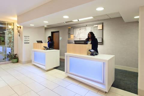 Holiday Inn Express Oakland Airport By IHG Hotel in San Leandro