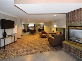 Holiday Inn Express Hotel & Suites Santa Clara By IHG Hotel in Santa Clara