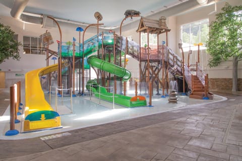 Holiday Inn Club Vacations Smoky Mountain Resort By IHG Hotel in Gatlinburg