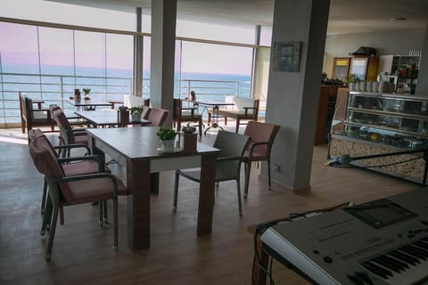 Life Point Hotel Hotel in Cesme