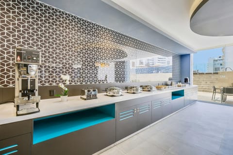 One Acapulco Costera Hotel in Acapulco