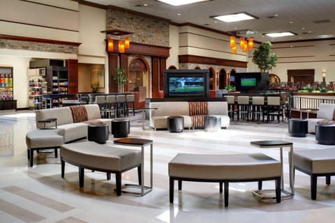DoubleTree by Hilton Detroit - Dearborn Hotel in Dearborn