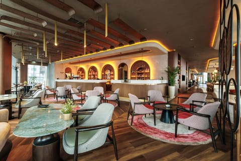 Bar/lounge