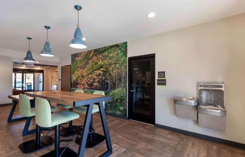 Extended Stay America Premier Suites - Atlanta - Newnan Hotel in Newnan