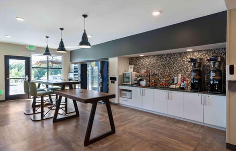 Extended Stay America Premier Suites - Atlanta - Newnan Hotel in Newnan