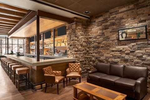 Bar/lounge