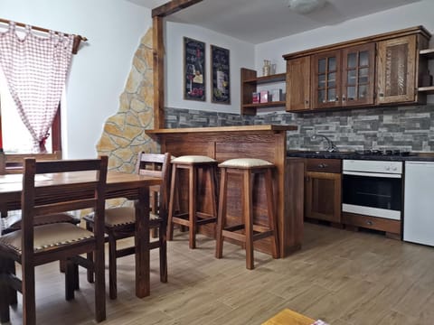Plitvice Etno Garden  Apartment hotel in Plitvice Lakes Park