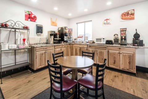 Super 8 by Wyndham Missoula/Reserve St. Hotel in Missoula