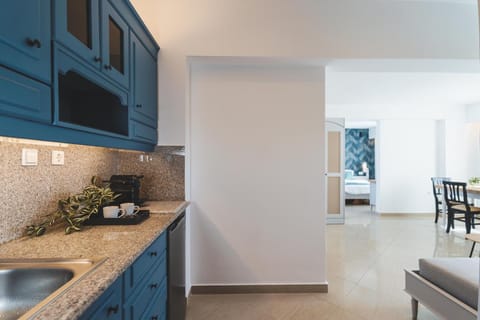 Zeus Village Resort Hotel in Crete