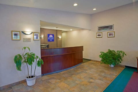 Americas Best Value Inn Lansing Motel in Lansing