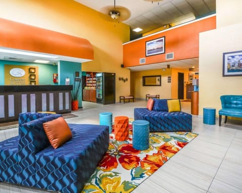 Comfort Suites Tampa - Brandon Hotel in Brandon