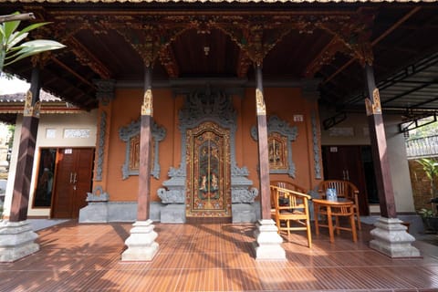 RedDoorz near Buleleng Harbour 2 Hotel in Buleleng