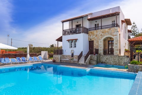 Ledra Maleme Hotel Apartment hotel in Crete