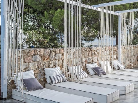 Loizos Apartments Apartment hotel in Thera