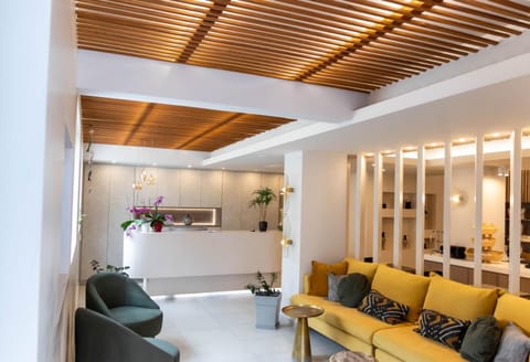 Sellada Beach Hotel Hotel in Perissa