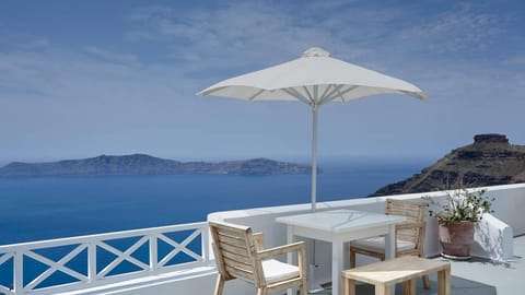 Manos Small World Hotel Hotel in Thera