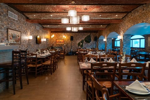 Al Ain Palace Hotel Hotel in Abu Dhabi