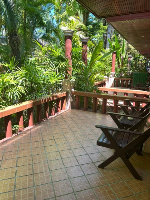 Fanari Khaolak Resort - Courtyard Zone Resort in Khuekkhak