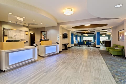 Holiday Inn Express Hotel & Suites Largo-Clearwater By IHG Hotel in Largo