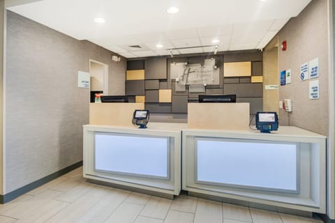 Holiday Inn Express Hotel & Suites Orlando - Apopka By IHG Hotel in Apopka