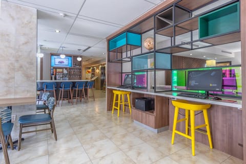 Holiday Inn Miami International Airport By IHG Hotel in Miami Springs