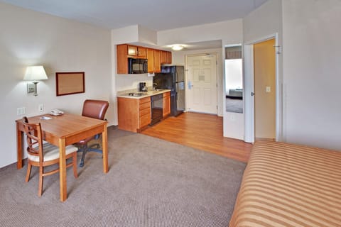 Candlewood Suites Omaha Airport By IHG Hotel in Carter Lake