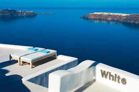 White Santorini Suites & Spa Hotel in Imerovigli