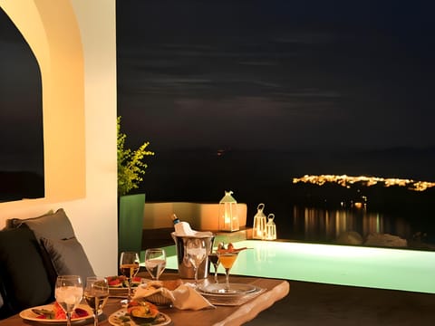 Avaton Resort and Spa Hotel in Imerovigli