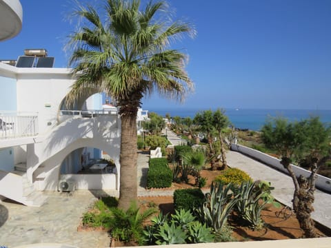 Blue Beach Villas Apartments Apartment hotel in Crete