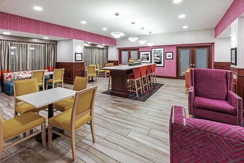 Hampton Inn Miami Hotel in Ozark Mountains