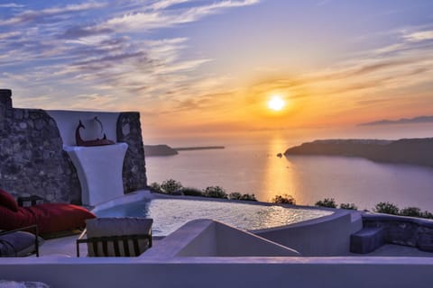 White Pearl Cavalieri Hotel in Imerovigli