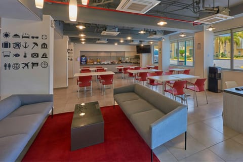 City Express Junior by Marriott Puebla Finsa Hotel in Puebla