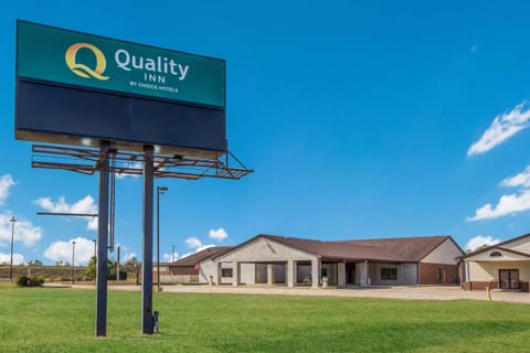 Quality Inn Grayville Hotel in Indiana