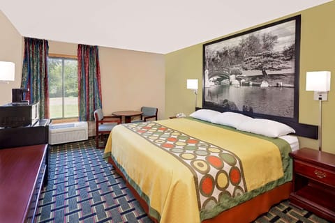 Econo Lodge Canton North Hotel in Illinois