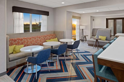 Shared lounge/TV area