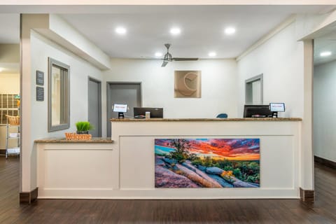 Comfort Inn & Suites Chesterfield - St. Louis Hotel in Chesterfield