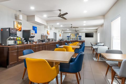 Comfort Inn & Suites Chesterfield - St. Louis Hotel in Chesterfield