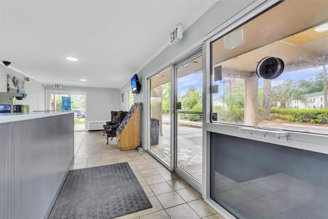 Studio 6 Extended Stay - Summerville, SC - Charleston Hotel in Summerville