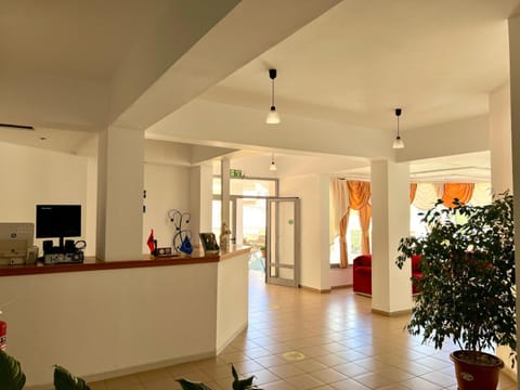 Hotel Oxhaku Hotel in Sarandë