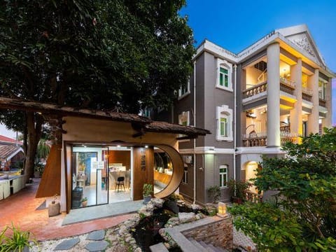 Property view